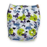 Our reusable modern cloth nappies are an eco friendly alternative, with an easy adjustable snap design, that offers flexible sizing to fit a growing baby. Suitable from new born all the way through to toilet training. The baby dinosaurs outer shell is a water resistant PUL (polyurethane laminate) that reduces the use for extra cover. The inner moisture wicking suede cloth fabric ensures softness against the most delicate of skin and is naturally antibacterial