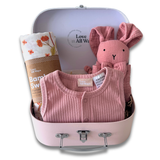 Baby girl gift hamper Australia with organic cotton newborn essentials

Organic cotton sleeveless ribbed onesie for newborn girl